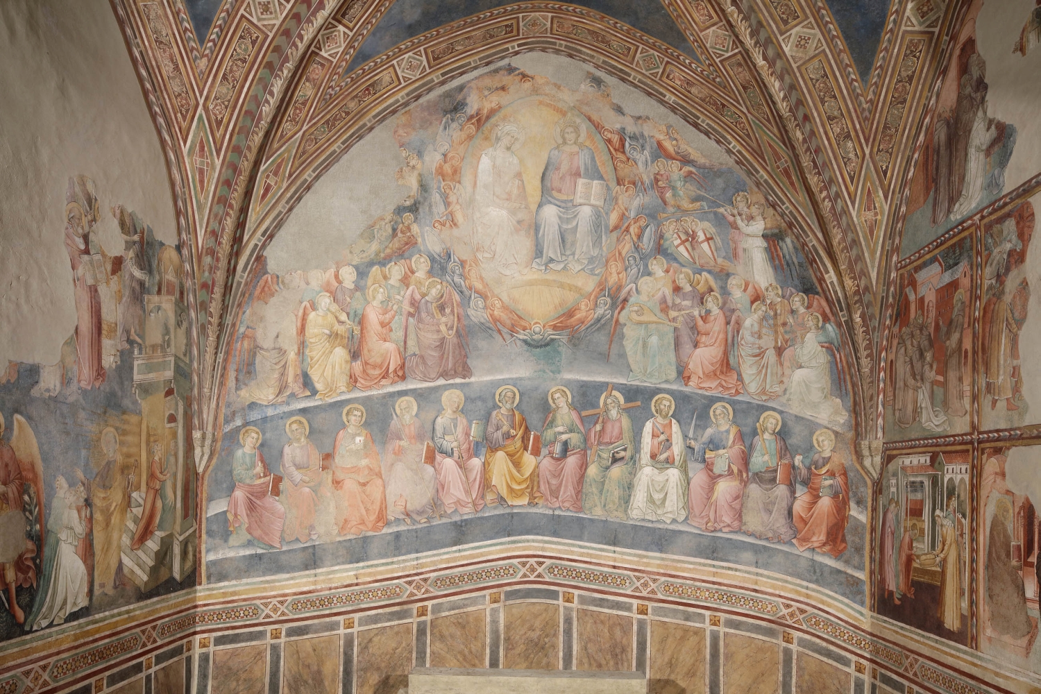 Cenni di Francesco di ser Cenni, Cristo e la Vergine all’interno della mandorla formata da schiere angeliche. Sotto: I dodici apostoli. San Gimignano, San Lorenzo in Ponte.